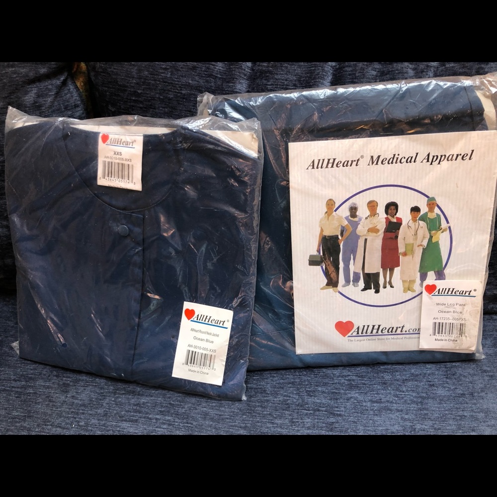 Allheart medical scrubs set